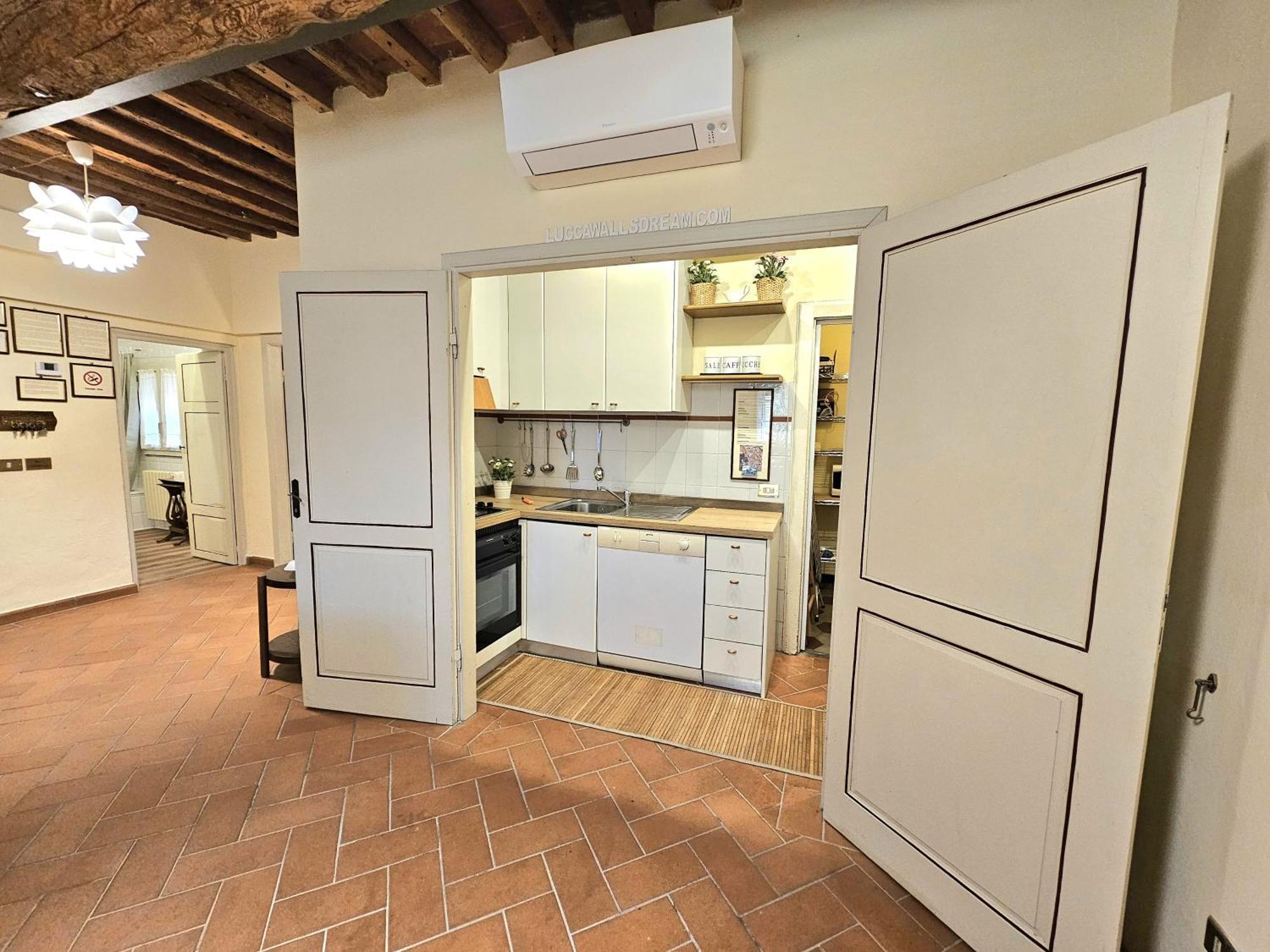 Lucca Walls Dream - Air Cond - Wi-Fi - Panoramic In Front Of The Historical Walls - מראה חיצוני תמונה