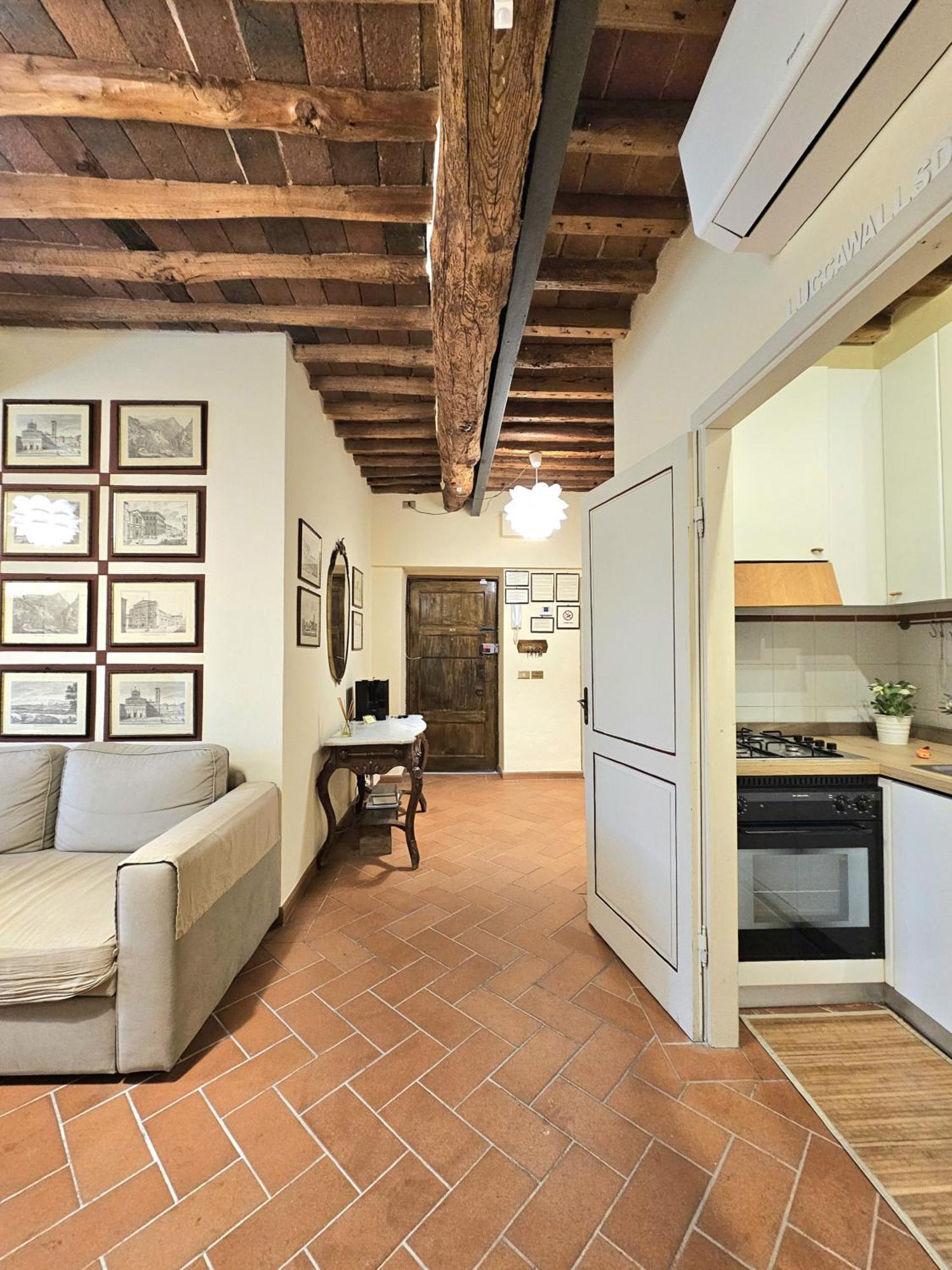 Lucca Walls Dream - Air Cond - Wi-Fi - Panoramic In Front Of The Historical Walls - מראה חיצוני תמונה